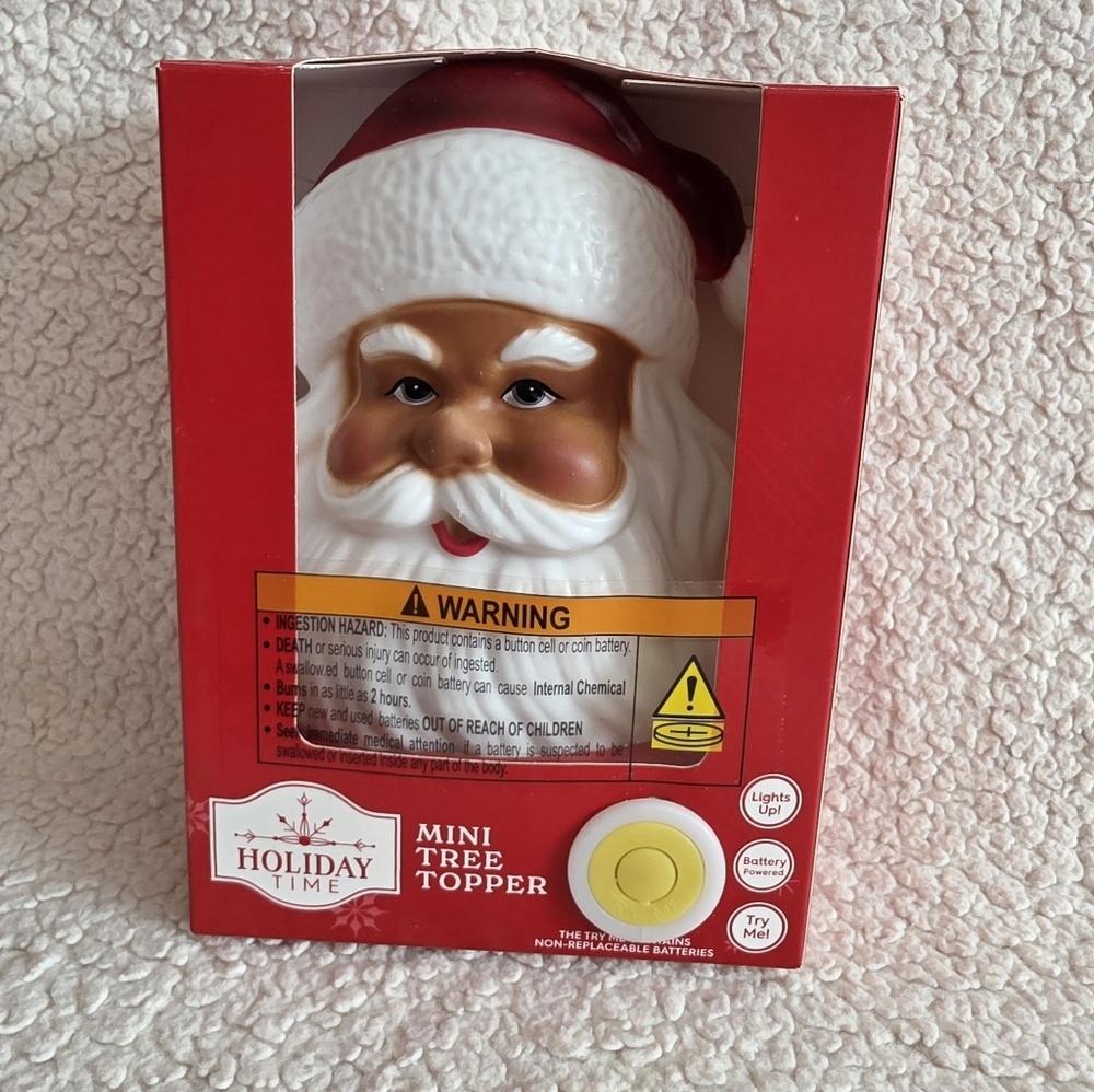 New Holiday Battery Operated Light-Up Santa Head Mini Christmas Tree Topper 6"